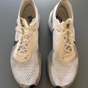 Nike ZoomX Vaporfly 3 size 11 running shoes
